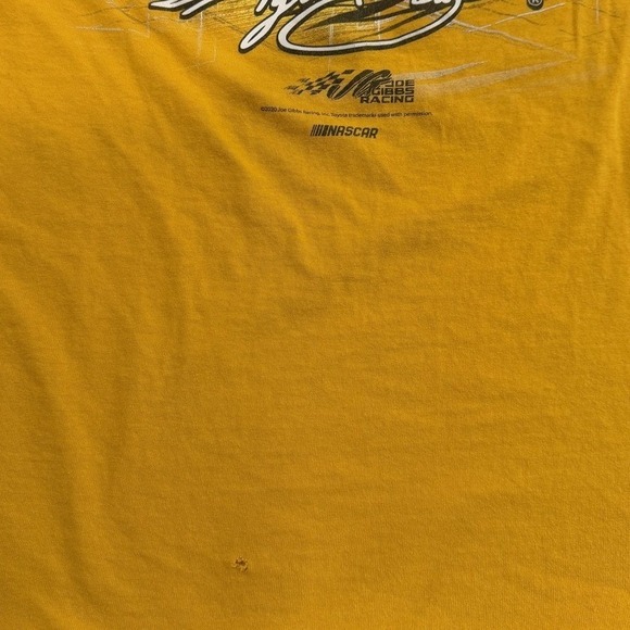 Kyle Busch Shirt Mens 3XL Yellow NASCAR Racing Joe Gibbs M&Ms 18 Car Graphic - Picture 7 of 7